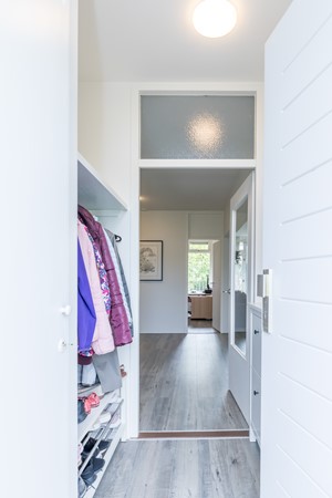 Foto - Te koop: Instapklaar gerenoveerd 3 slaapkamer appartement met berging in Brunssum